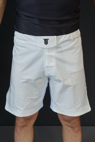 PRIMAL MMA Shorts White - Vorderansicht