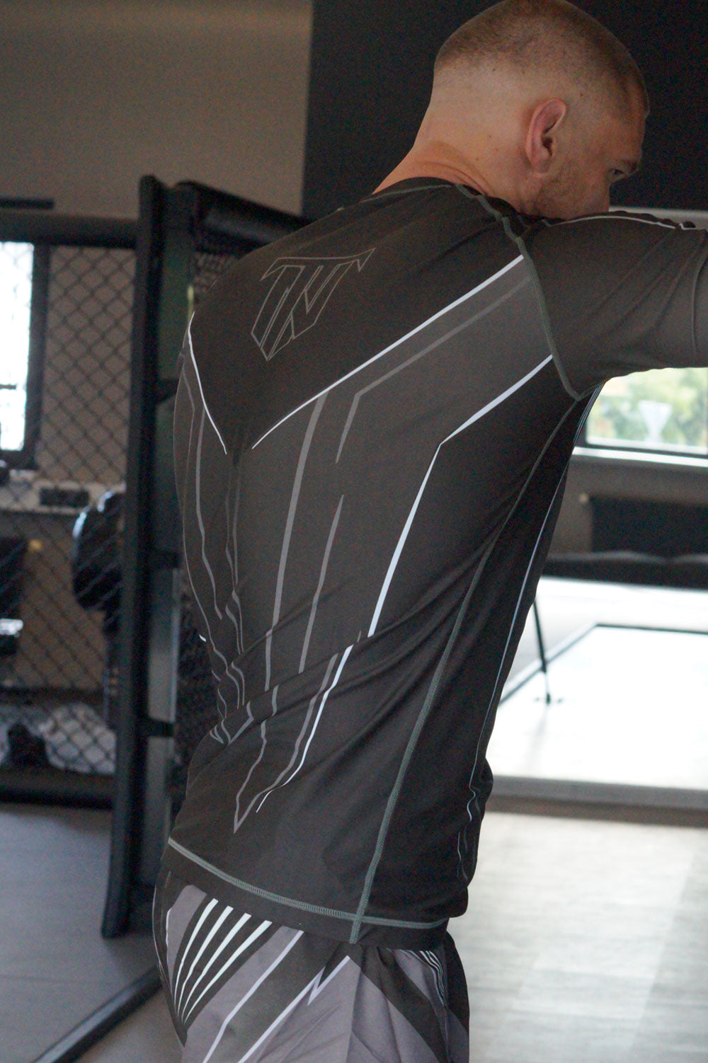 APEX Rashguard